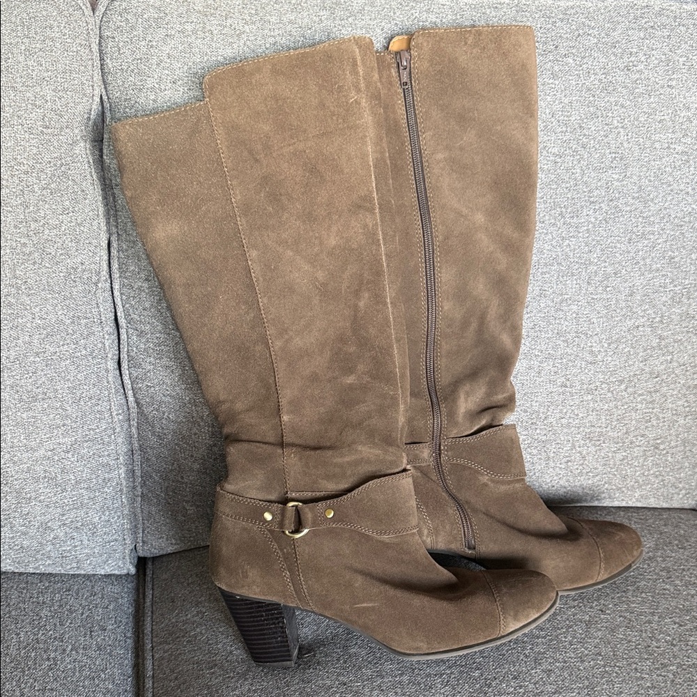 Giani Bernini Brown Heeled Boots
